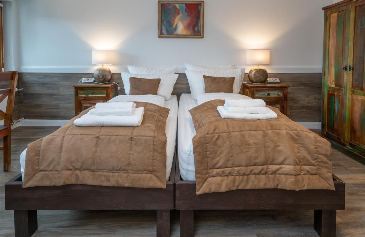 Risa Hotels - Landgasthaus Zum Kreuz Ґаґґенау Екстер'єр фото