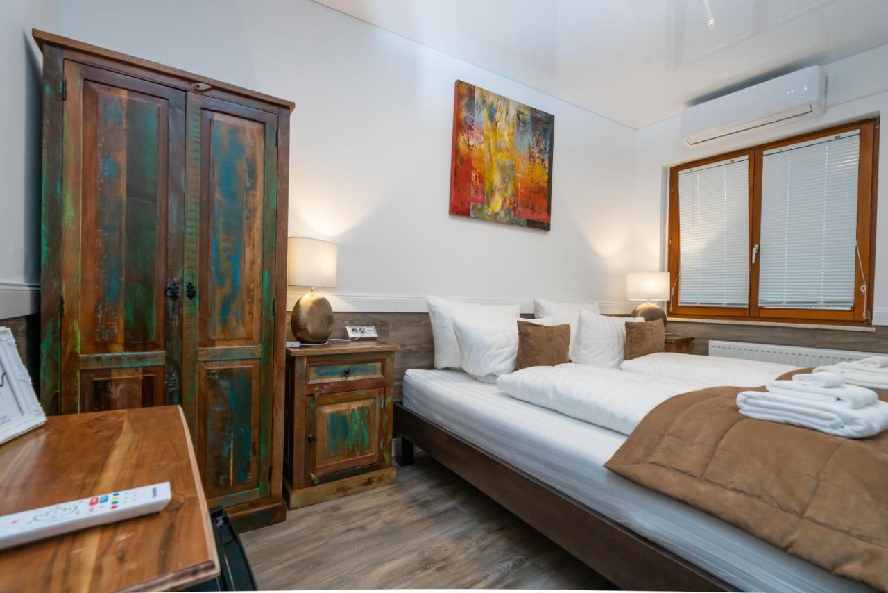 Risa Hotels - Landgasthaus Zum Kreuz Ґаґґенау Екстер'єр фото