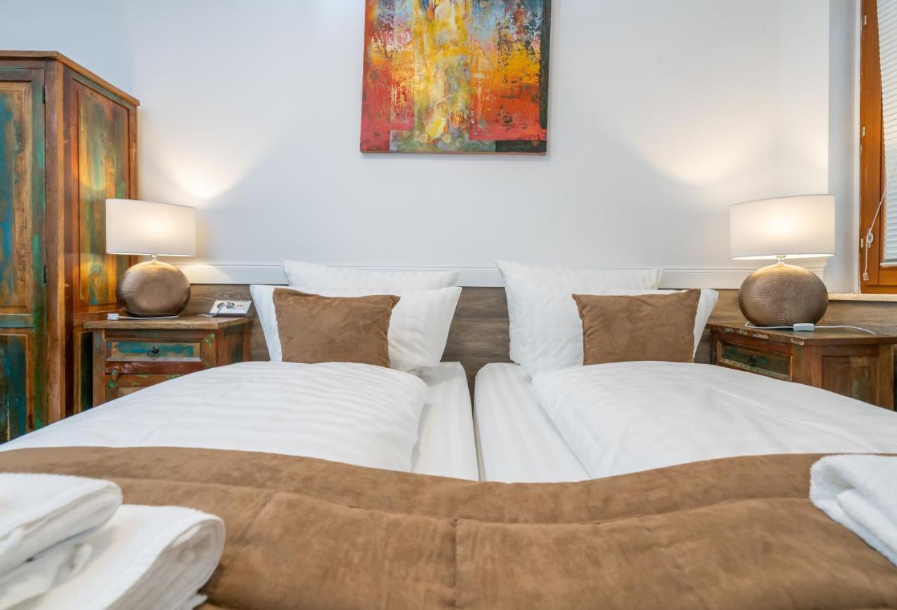 Risa Hotels - Landgasthaus Zum Kreuz Ґаґґенау Екстер'єр фото