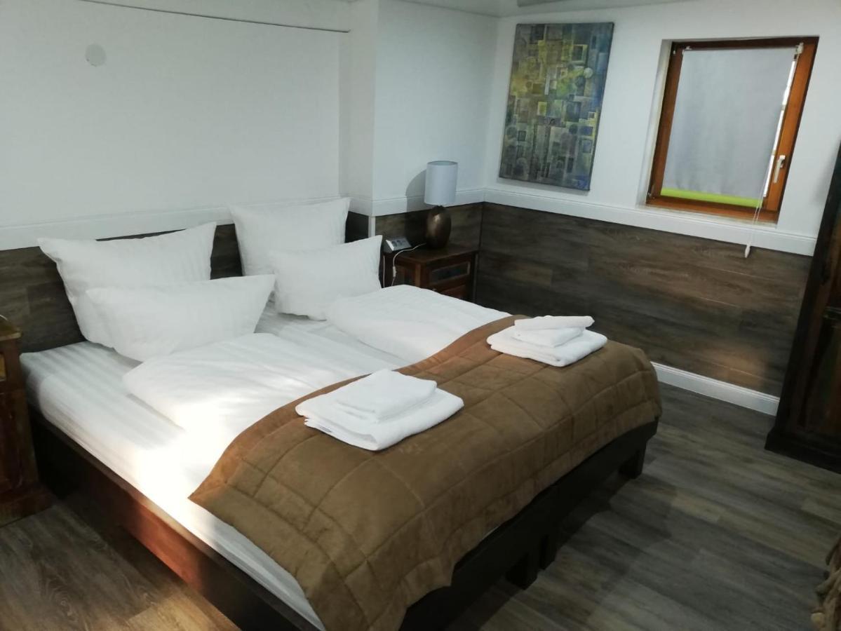 Risa Hotels - Landgasthaus Zum Kreuz Ґаґґенау Екстер'єр фото