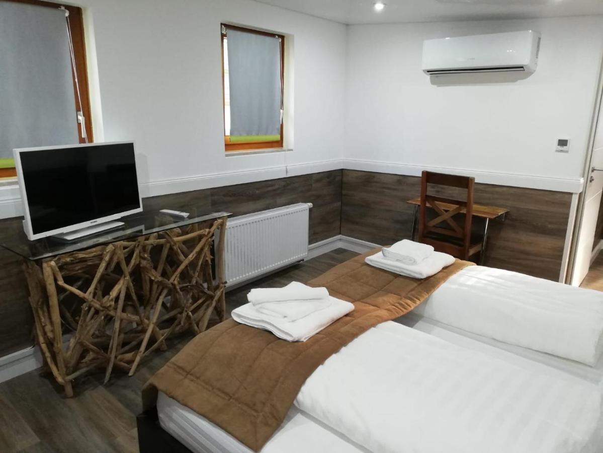 Risa Hotels - Landgasthaus Zum Kreuz Ґаґґенау Екстер'єр фото